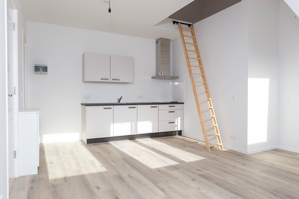 Medium property photo - Velperweg 75-5, 6824 HH Arnhem